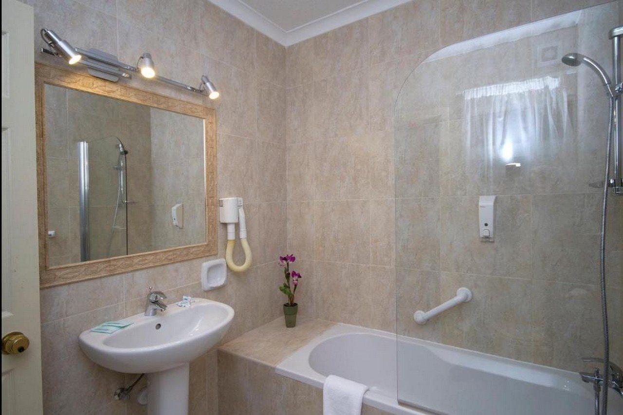 Soreda Hotel Qawra Esterno foto