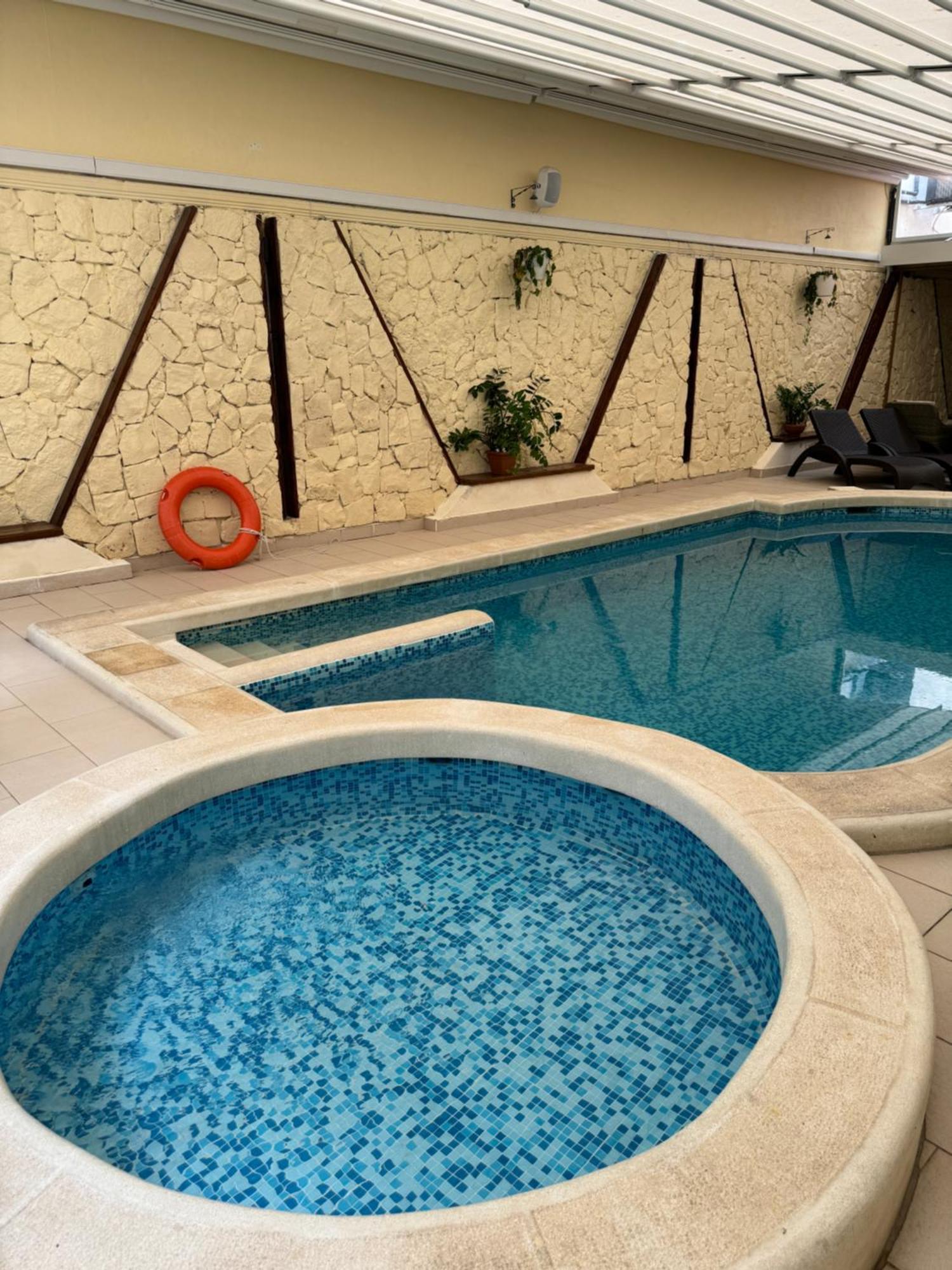 Soreda Hotel Qawra Esterno foto