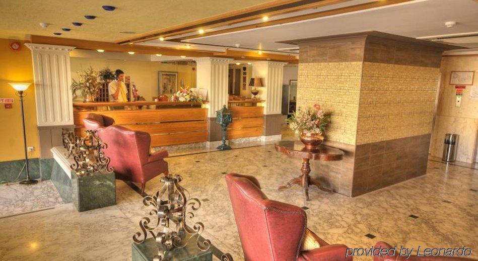 Soreda Hotel Qawra Esterno foto