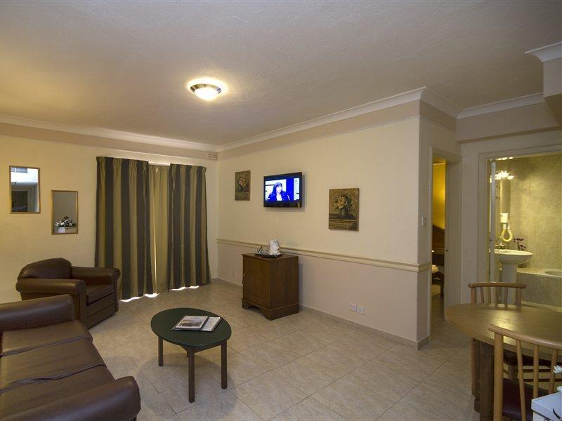 Soreda Hotel Qawra Esterno foto