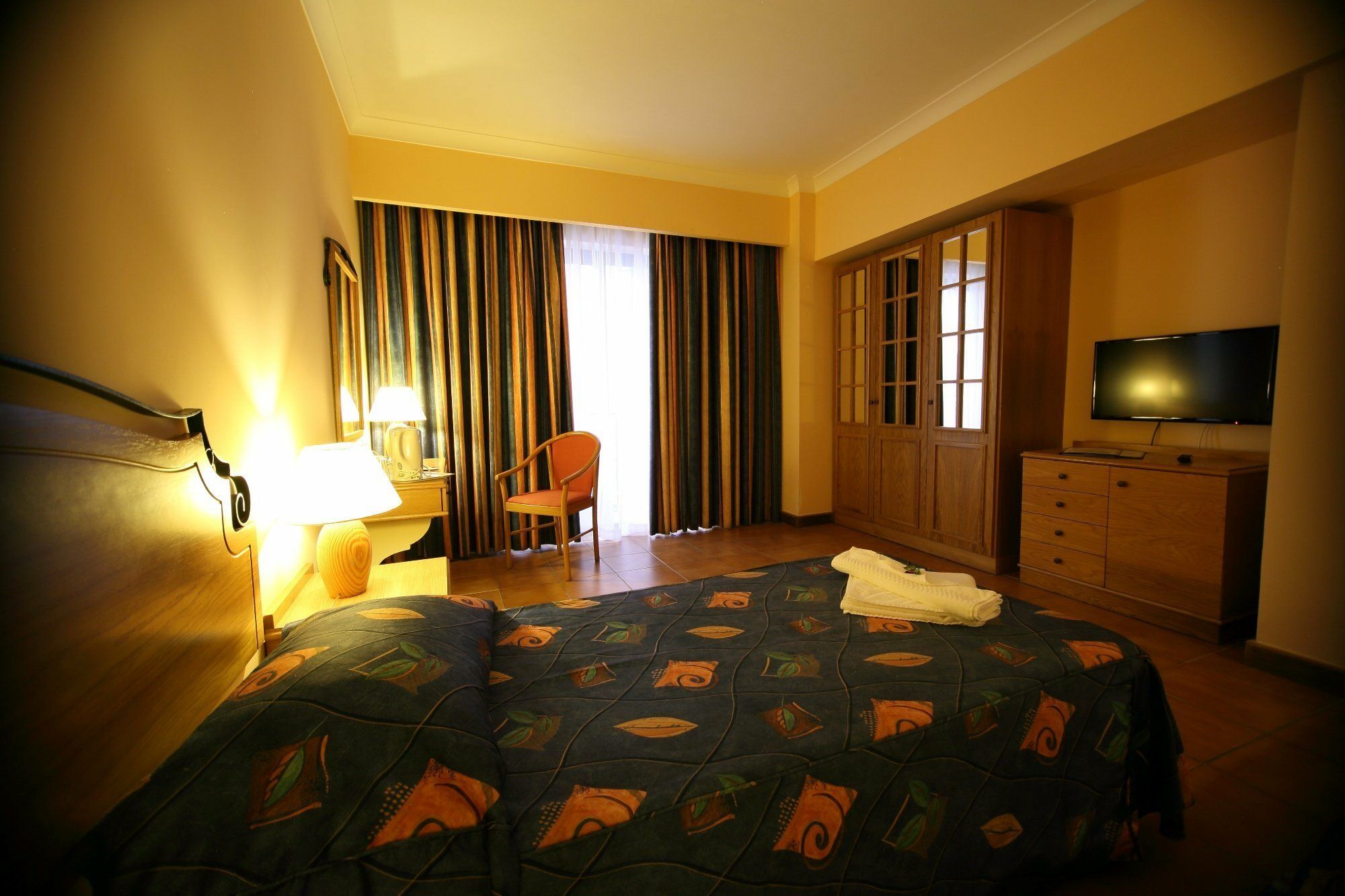 Soreda Hotel Qawra Esterno foto